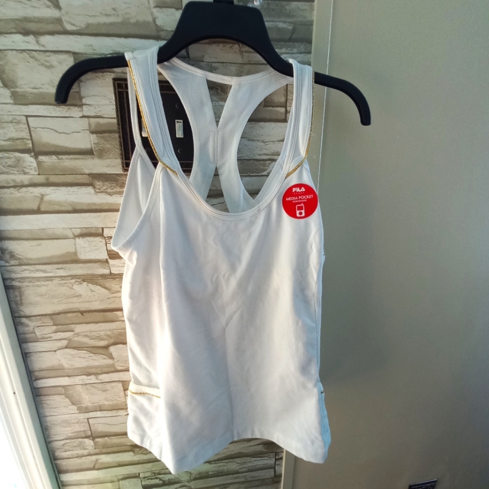 NEW FILA WHITE WORKOUT TOP